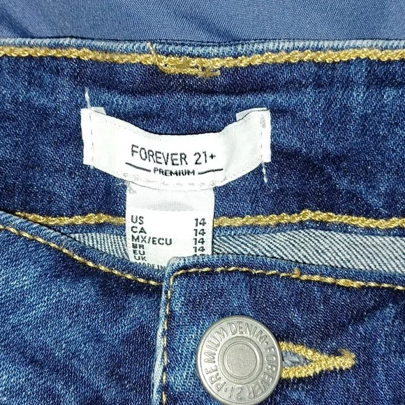 Bundle Of Women's Plus Size Bottoms Size 14 - Picture 6 of 16